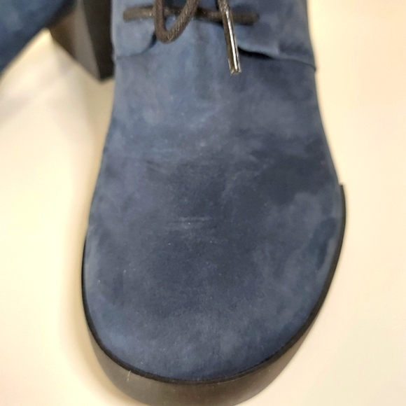 Camper Navy Blue Suede Block Heeled Oxford Pump - Picture 13 of 13